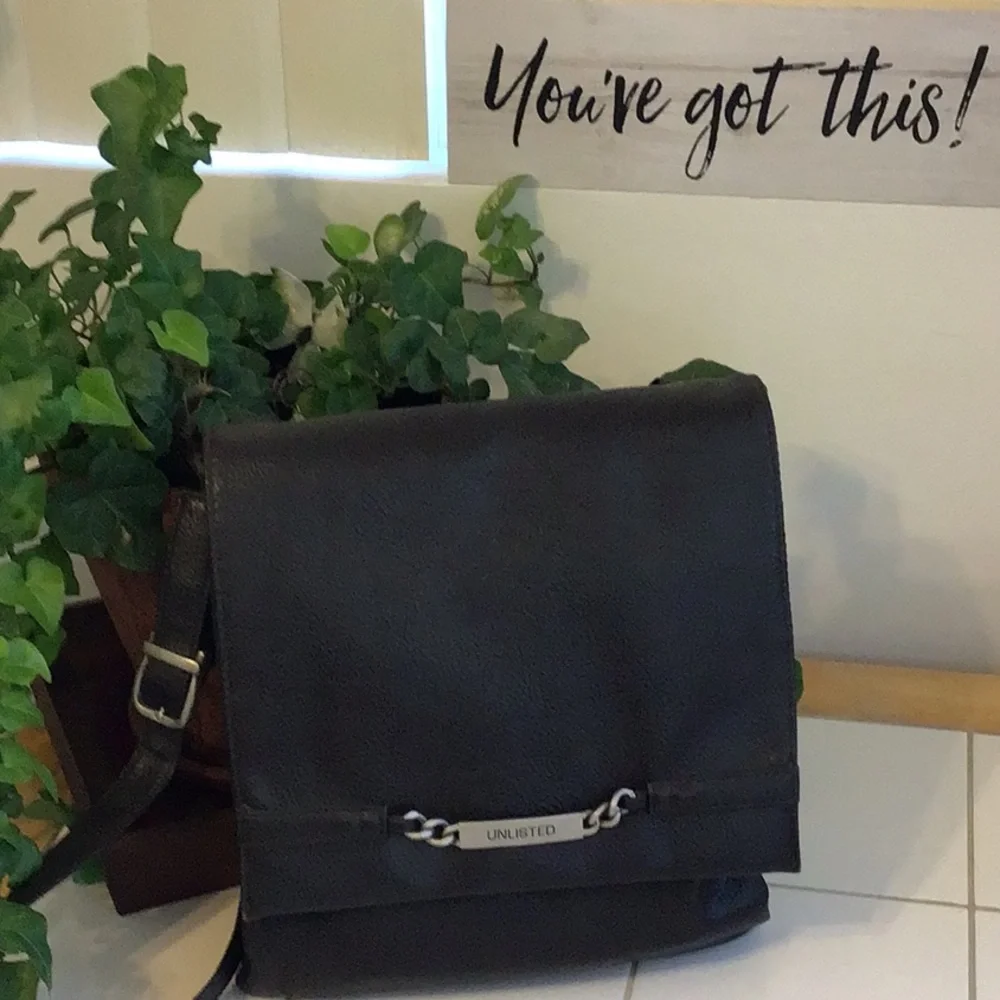 ‘Unlisted by Kenneth Cole’ Messenger Bag